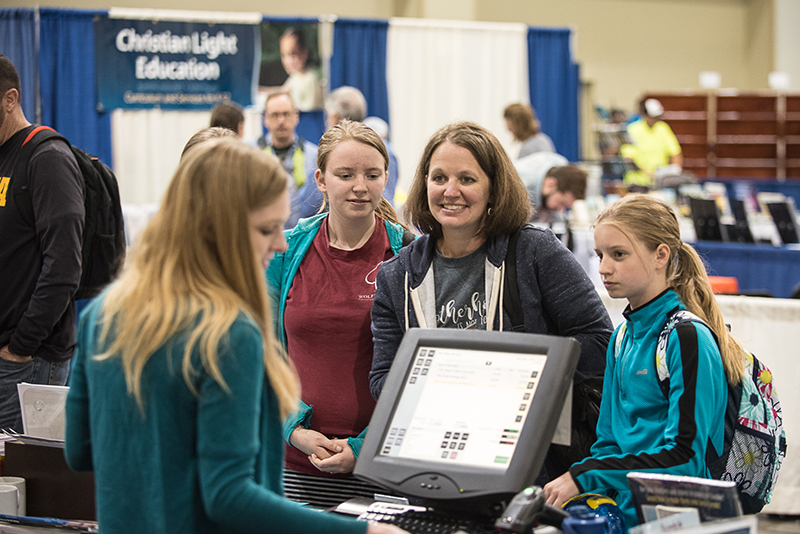 Homeschool Iowa Exhibit Hall Shopping