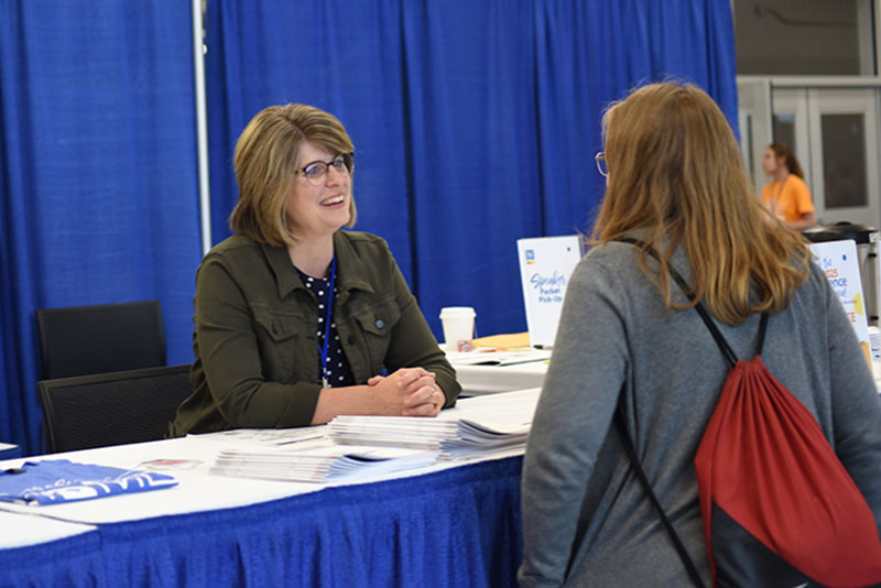 2025 Homeschool Iowa Conference HI Booth Chat